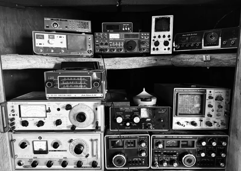 Static Gold: The Encrypted Auction Rooms Where Vintage Transmission Gear Changes Hands for Six Figures