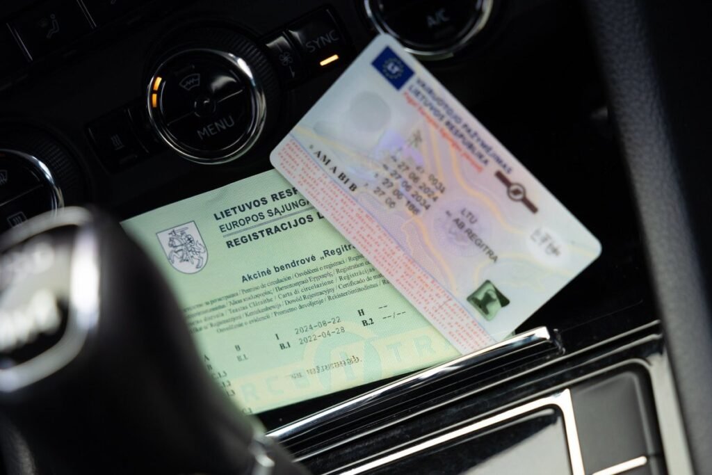 Nusipirkti Vairuotojo Pažymėjimą