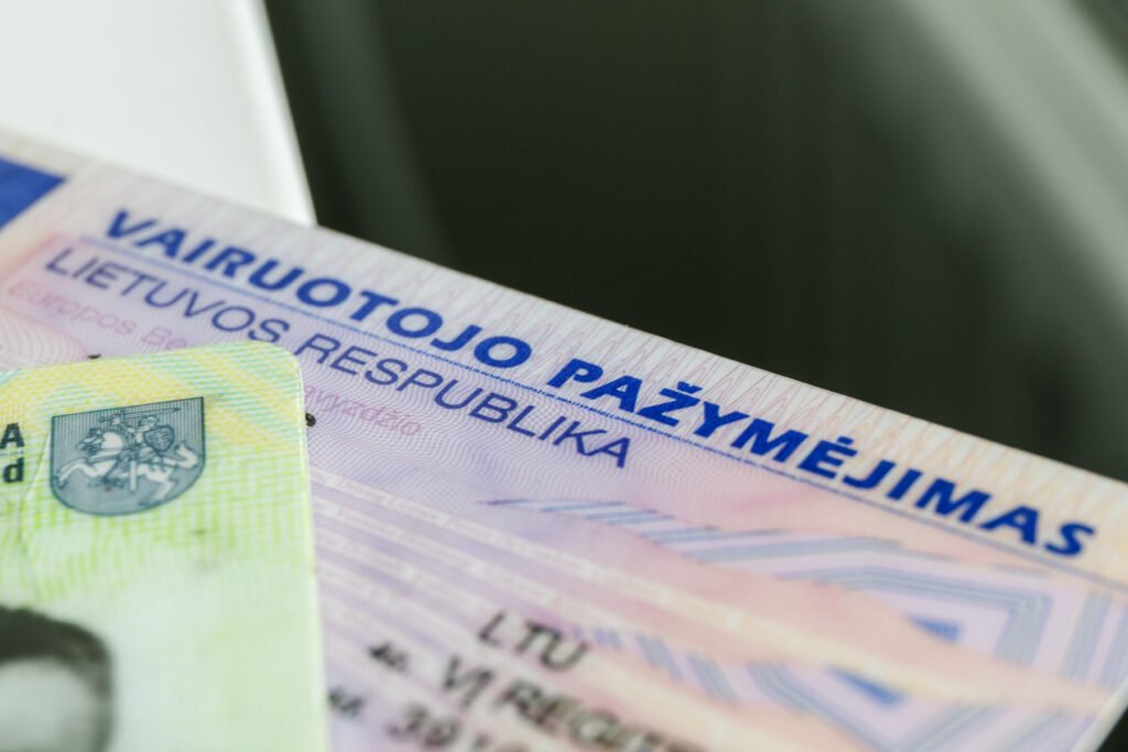 Pirkite vairuotojo pažymėjimą